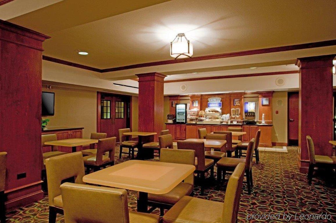 Holiday Inn Express San Diego - Sorrento Valley By Ihg Restoran gambar